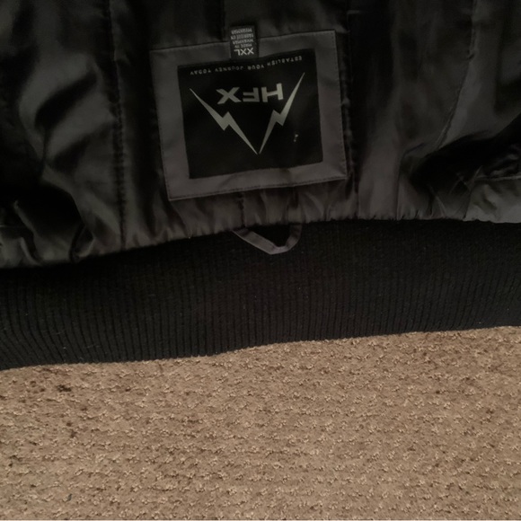 Gray winter coat - Picture 8 of 9